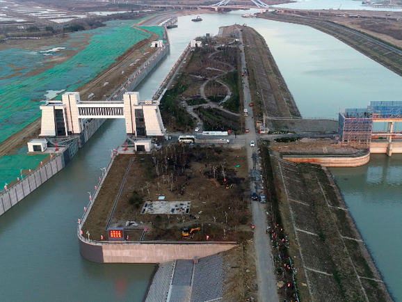 派河口節(jié)制閘和船閘
